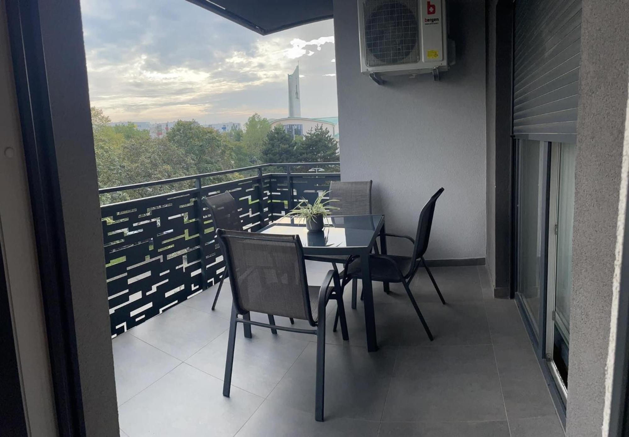East With Private Parking * Zagreb